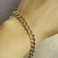 Video of Vintage 14k Yellow Gold 7.5-Inch Cuban-Link Bracelet with Spring Ring Clasp on Wrist