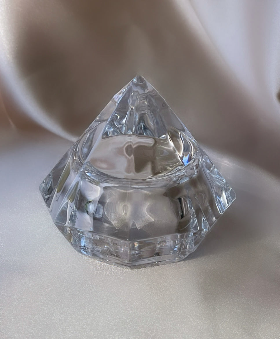 a vintage clear diamond shaped glass leaded crystal paperweight