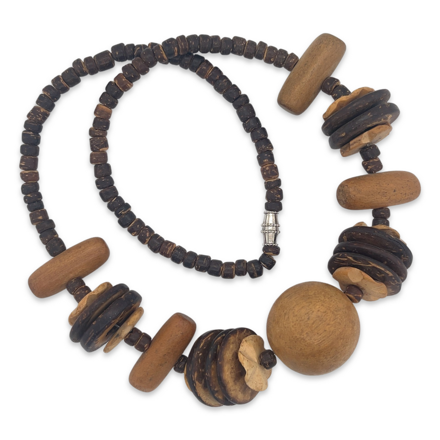 A vintage 1970s wooden bead statement necklace