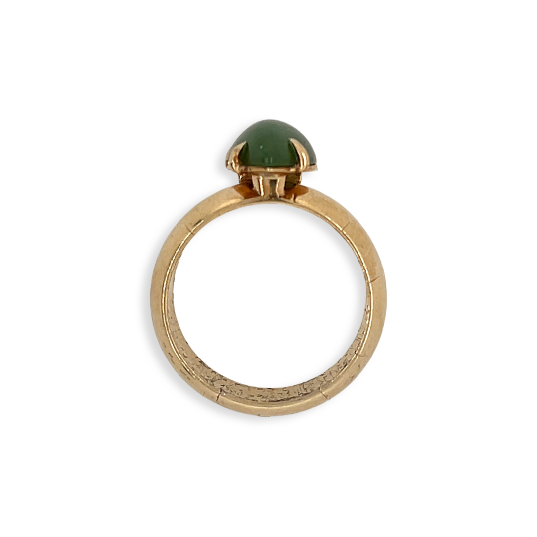 Vintage Le Gant 14k Yellow Gold Pear-Shape Prong-Set Jade and Wide Cigar Band Ring Side View