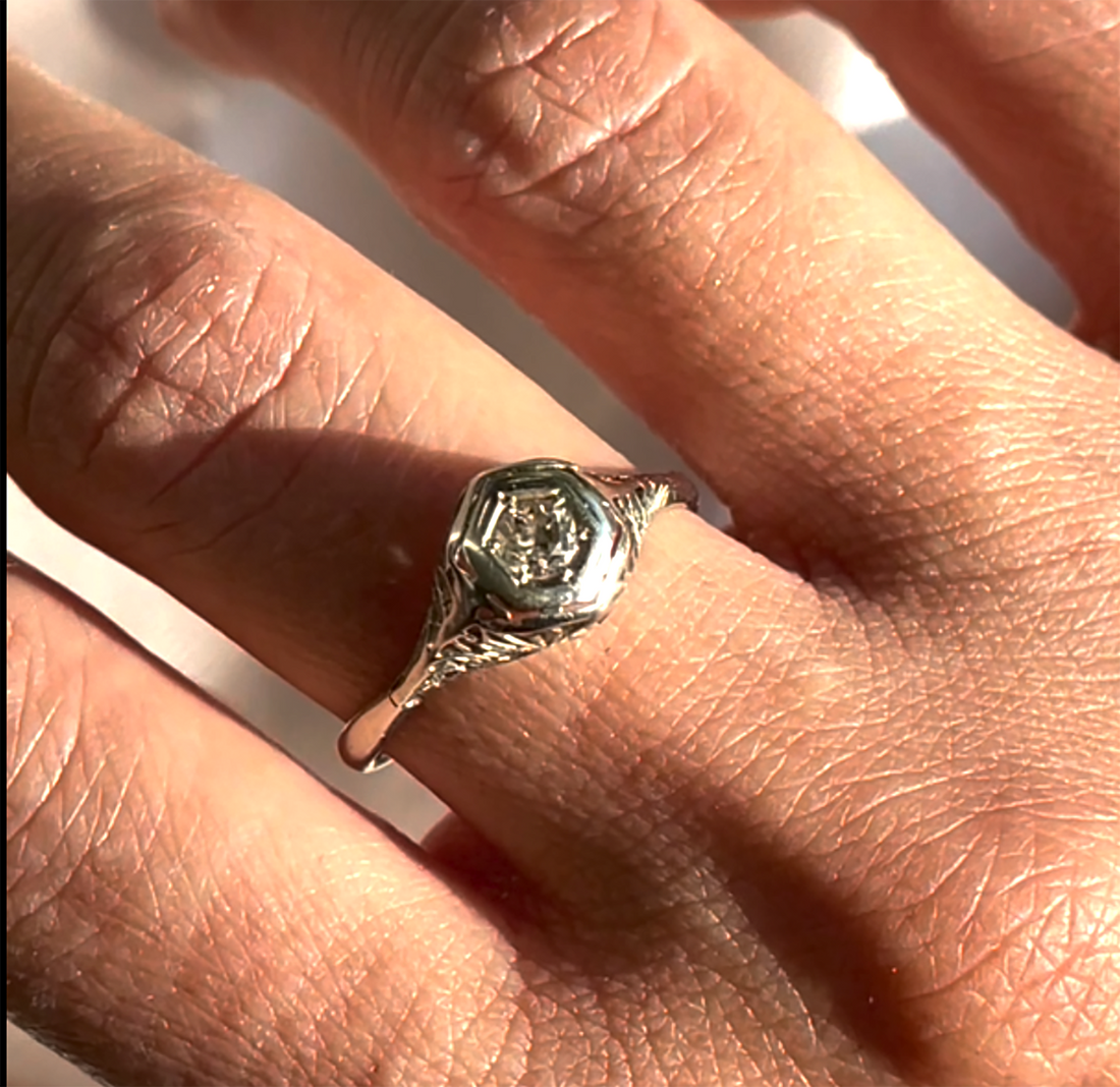 Antique 18 Karat White Gold Filigree Art Deco Ruby Engagement Ring – Aurum  Jewelers