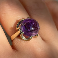 Antique belcher-set amethyst cabochon statement ring in 8k yellow gold